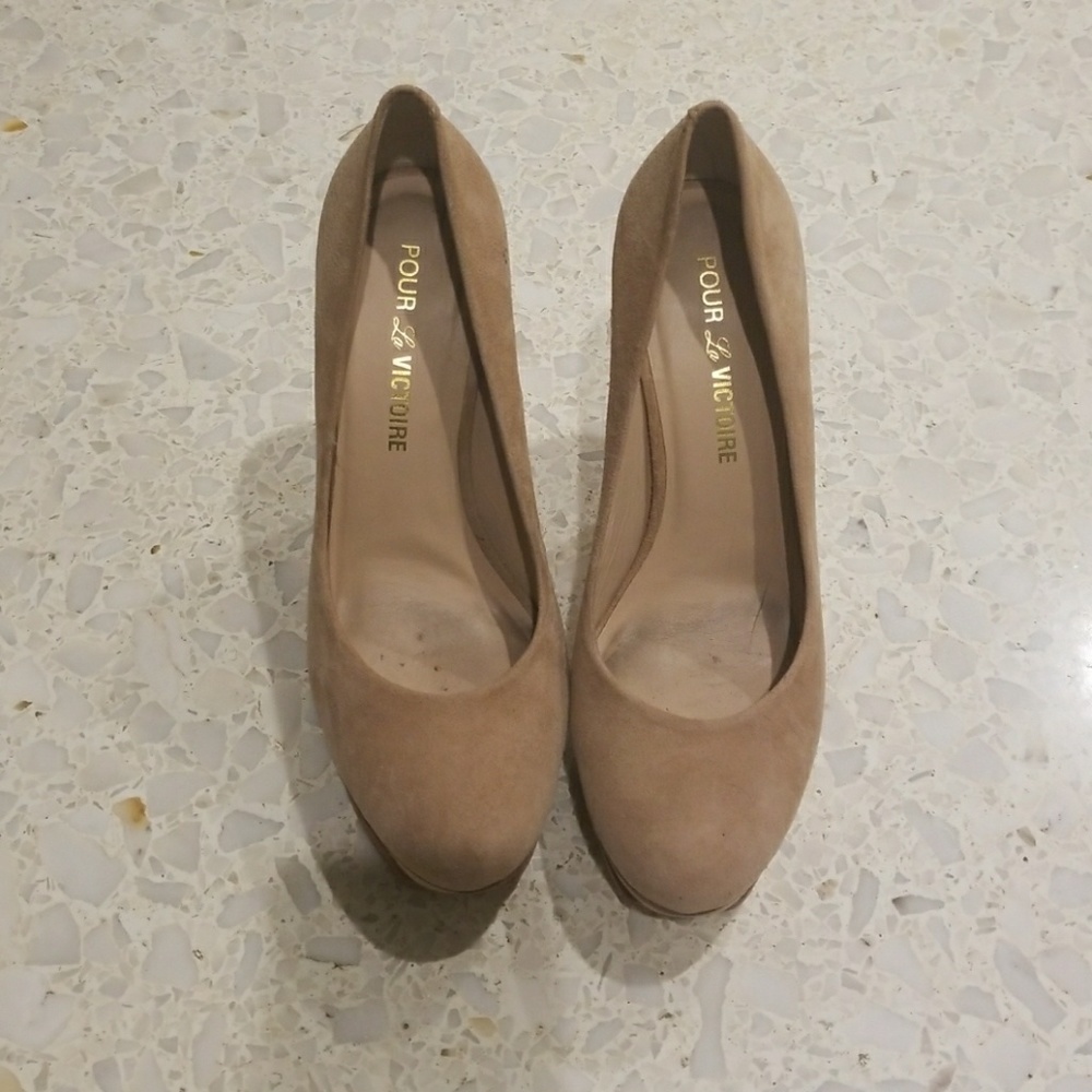 Pour La Victoire Heel Suede